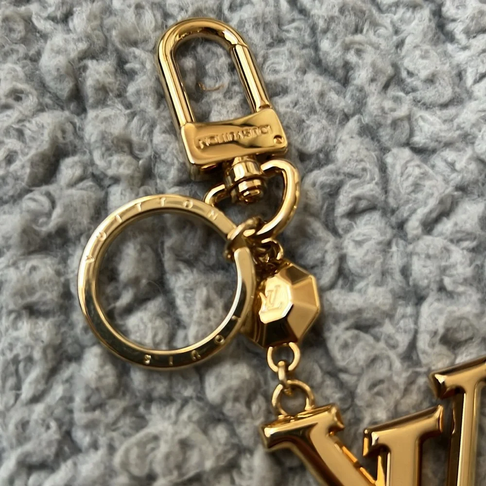 Louis Vuitton Key Charm - Picture 4 of 6
